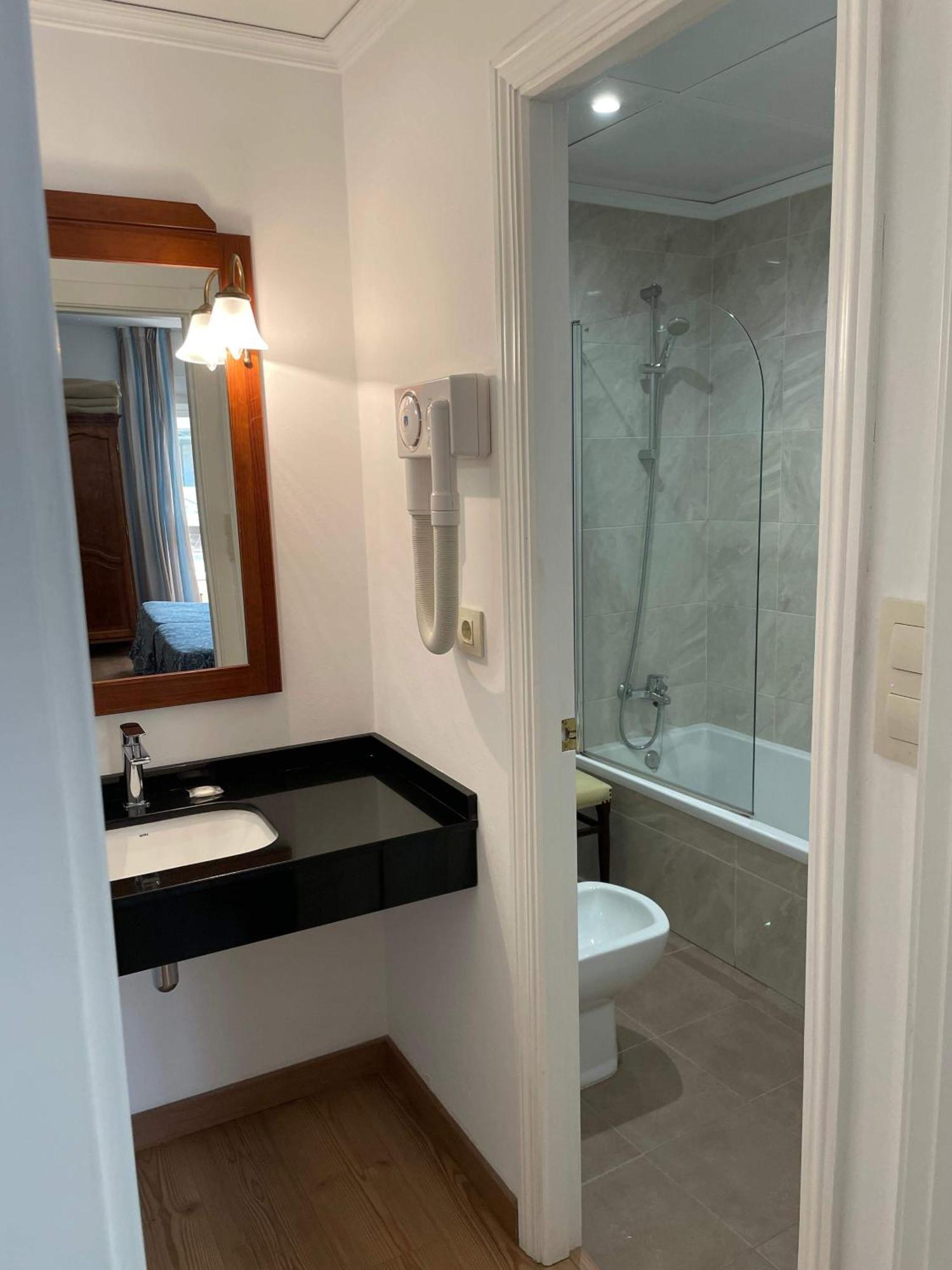 Hotel Amandi O Grove Eksteriør billede
