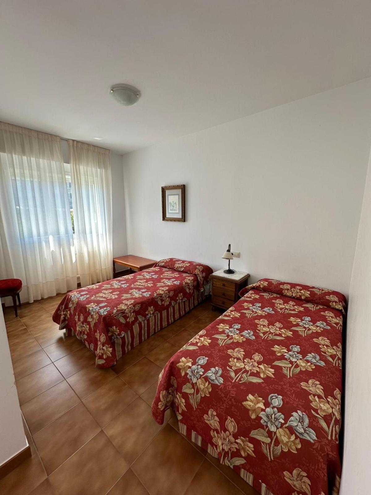 Hotel Amandi O Grove Værelse billede
